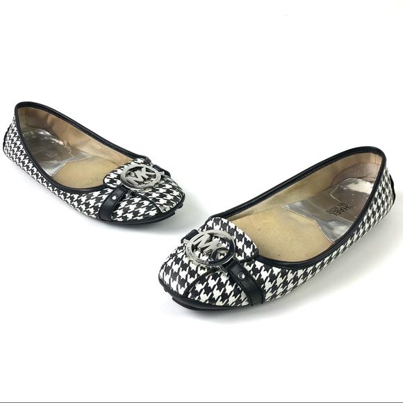 Michael Kors Fulton Moc Black & White Houndstooth Flats - Picture 3 of 10